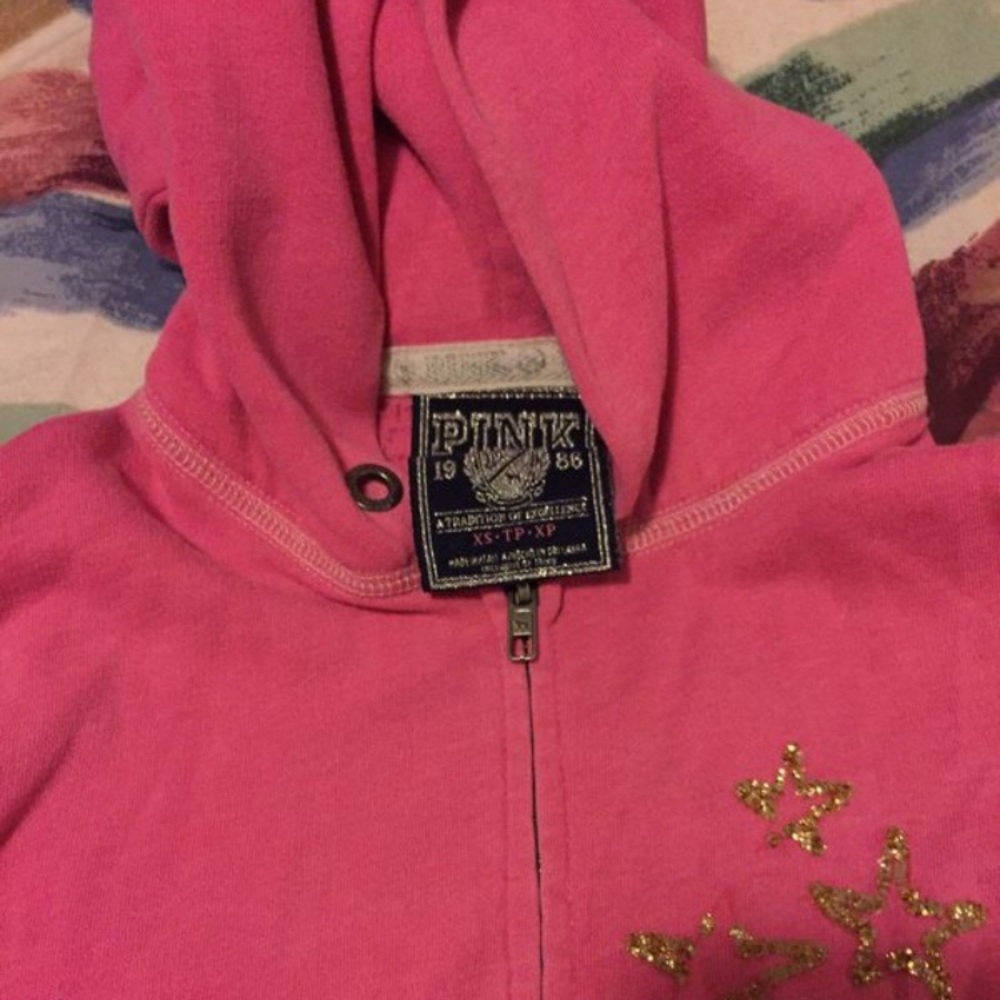 Clothes bundle - Picture 4 of 8